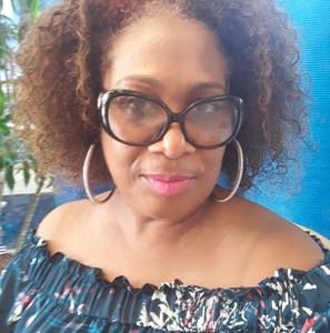 Meet your Posher, Paulette